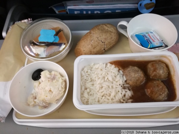 Comida
Comida en el avión de ida
