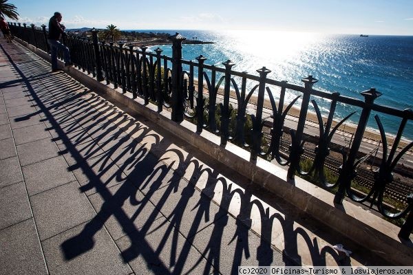 Balcón del Mediterraneo - Tarragona
joya modernista, al que a diario acuden tarraconenses y foráneos para cumplir la tradición de tocar ferro (tocar hierro) apelando a la buena suerte mientras admiran el Mare Nostrum
