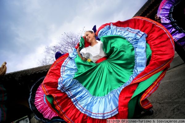 Fiestas de Palmares - Alajuela, Costa Rica - Oficina de Turismo Costa Rica - Información Actualizada