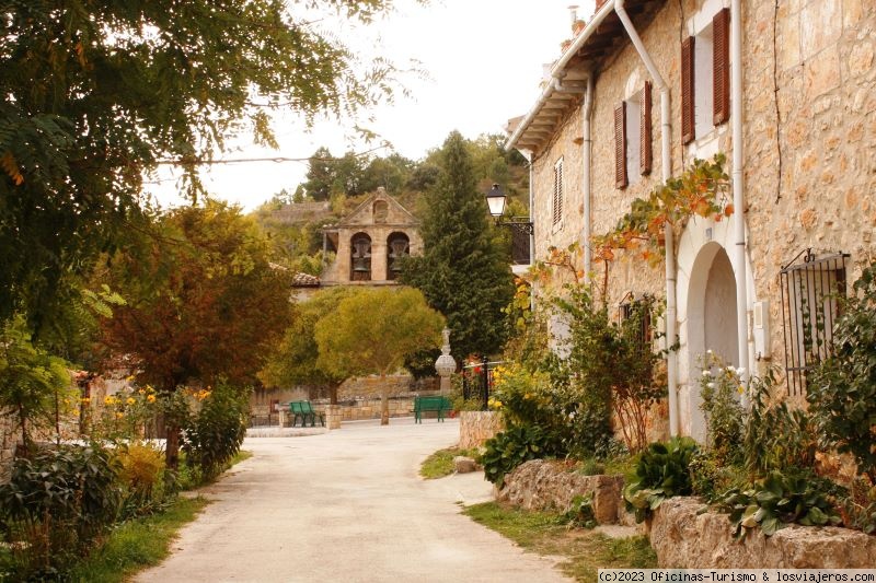 Valle de Caderechas: Ruta las Canales de Madrid - Burgos