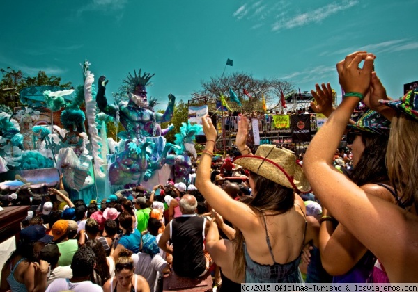 Carnaval en Ciudad de Panamá
Disfrutando de los Carnavales en Ciudad de Panamá. Foto cedida por la Oficina de Turismo de Panamá.
