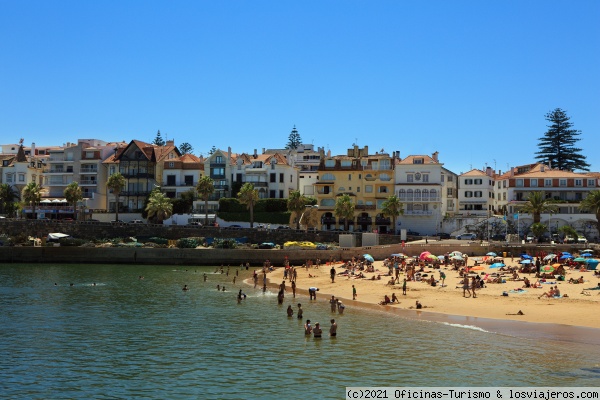 Playa de Cascais - Costa de Lisboa, Portugal
Playa perfectas para darse un baño de relax o disfrutar de sus apaciguadas aguas con los más pequeños.
