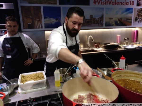 Valencia Culinary Meeting
Show-cooking de la presentación del Valencia Culinary Meeting. Luis Valls de restaurante el Poblet.
