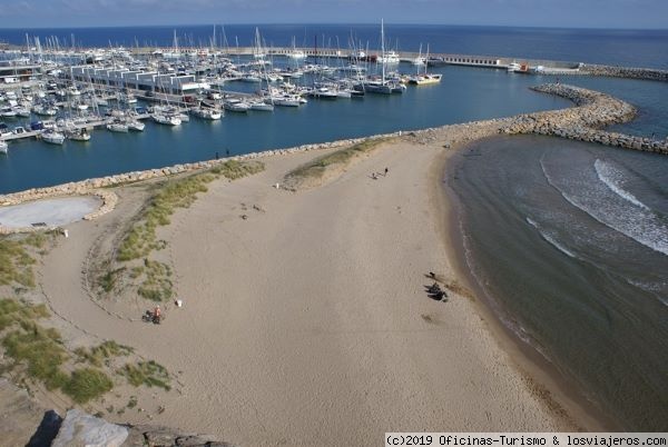 Port Ginesta, Sitges - Barcelona
Port Ginesta, está situado en la zona comercial de Sitges.
