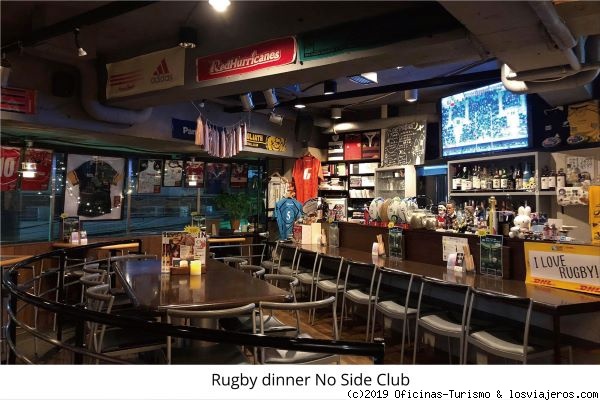 No Side Club (Shinjuku), Tokio - Japón
Los amantes del rugby cuentan con el No Side Club. Este bar deportivo está ubicado en el barrio de Shinjuku.
