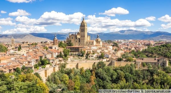10 tours virtuales para conocer Segovia desde casa (1)