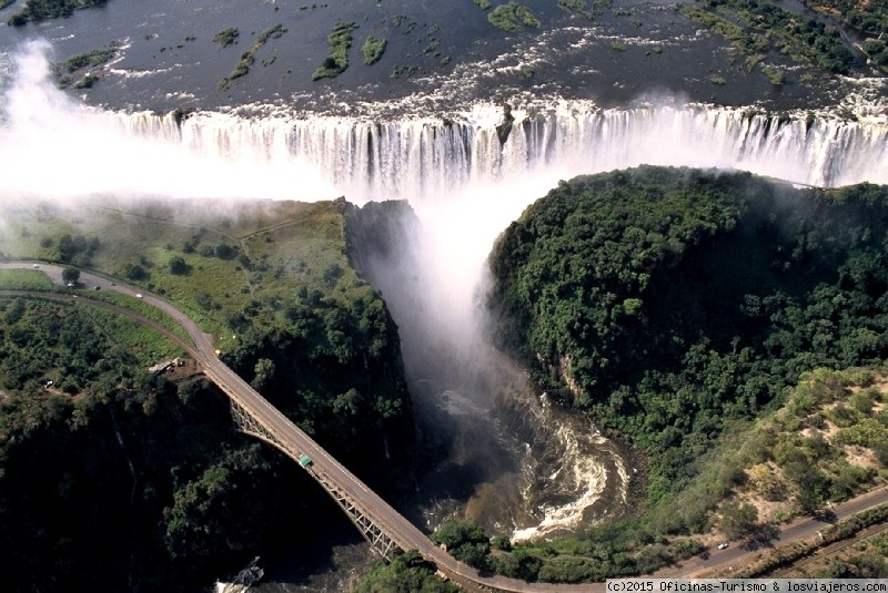 Las Cataratas Victoria -Mosi-oa- Tunya- El Humo que Truena, Nature-Zimbabwe (1)