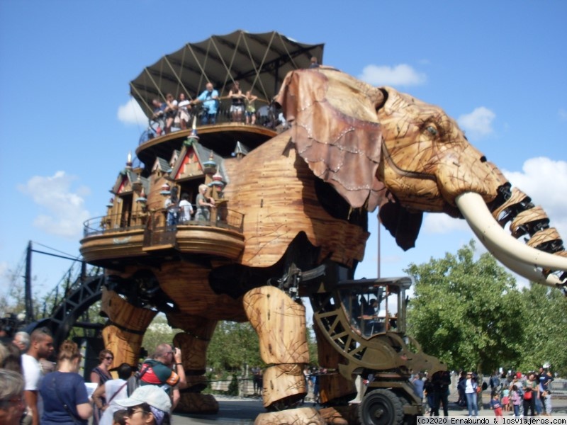 Foro de Nantes en Francia: Elefante mecánico