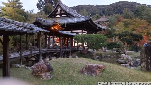 Casa de te
Una de las casas de te que se encuentran en el interior de los jardines del Templo Kodaiji en Kioto
