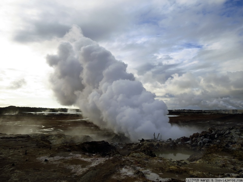 Viajar a  Islandia: Sur De Islandia - Central geotérmica de Suðurnes (Sur De Islandia)