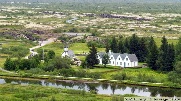 Þingvellir
Vista de la iglesia o Þingvallakirkja y de la granja Þingvallabær
