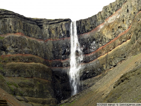 Hengifoss
Hengifoss
