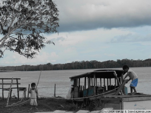 Recorriendo el Amazonas
Amazonia Peruana, cerca de Iquitos.
