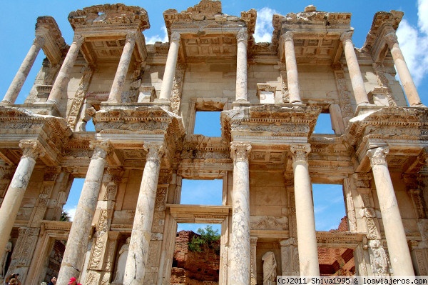 Forum of Éfeso: Biblioteca de Celso en Éfeso