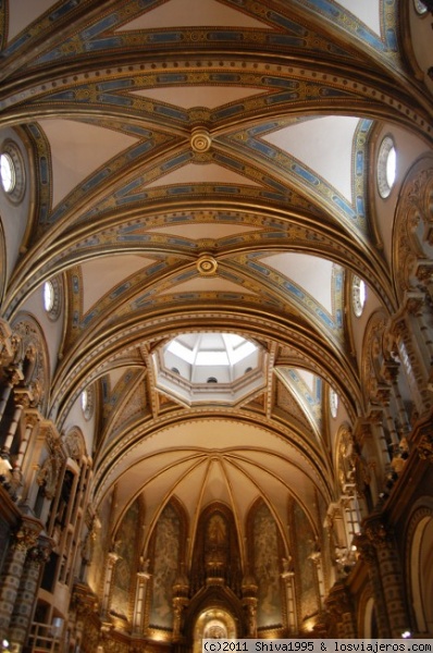 Techo de la basílica de Montserrat (Barcelona)
El techo de la basílica, con su característica bóveda de crucería gótica.
