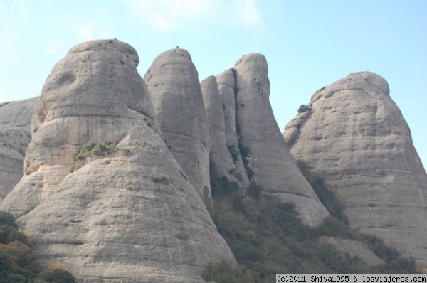 Formaciones rocosas de Montserrat (Barcelona)
El pico más alto del macizo de Montserrat alcanza los 1.236 metros. Se trata de la montaña más emblemática de Catalunya.
