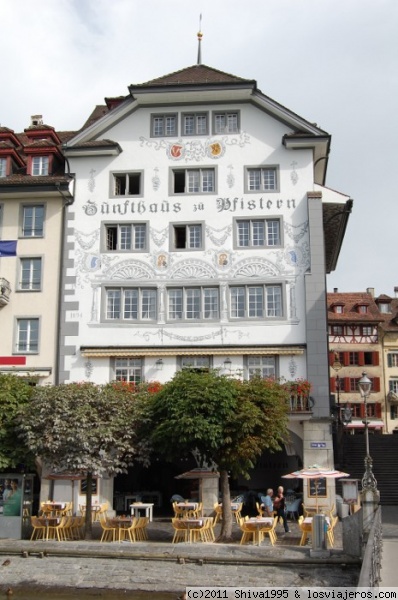 Edificio en Lucerna
Otro bonito edificio de la ciudad.
