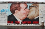 Breznev y Honecker en Berlín