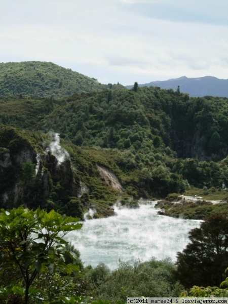 Valle de Waimangu (Rotorua)
El valle de Waimangu se creó tras la erupción del volcán Tarawera, en 1886.
