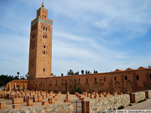 Mezquita Koutoubia
Minarete de esta mezquita, con sus 70m de altura que data del S. XII, es el principal altavoz de los muecines de Marrakech
