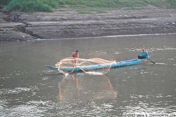 El Pescador
Pescador en el Nam Khan
