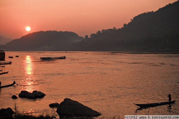 Puesta en el Mekong
Fabulosos atardeceres a orillas del Mekong en Luang Prabang
