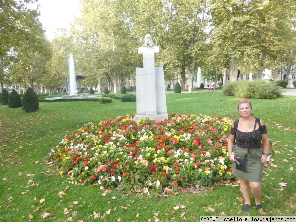 Zagreb. Plaza de Nikola Šubić Zrinski
Zagreb. Plaza de Nikola Šubić Zrinski
