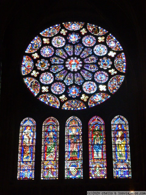 DÍA 15.PARÍS-CHARTRES- PARÍS - BRETAÑA, NORMANDÍA Y LOIRA (sin coche) (3)