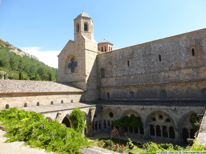 Escapada a Béziers y Narbonne (sin coche) - Blogs de Francia - SEGUNDO DÍA. BÉZIERS- NARBONNE- ABADÍA DE FONTFROIDE- NARBONNE (6)