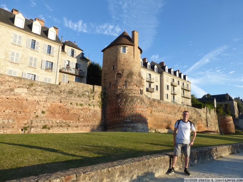 DÍA 6. LANNION-RENNES-LE MANS - REGRESO A FRANCIA: Burdeos, Bretaña, Angers, Puy du Fou, Orléans y mucho más (5)