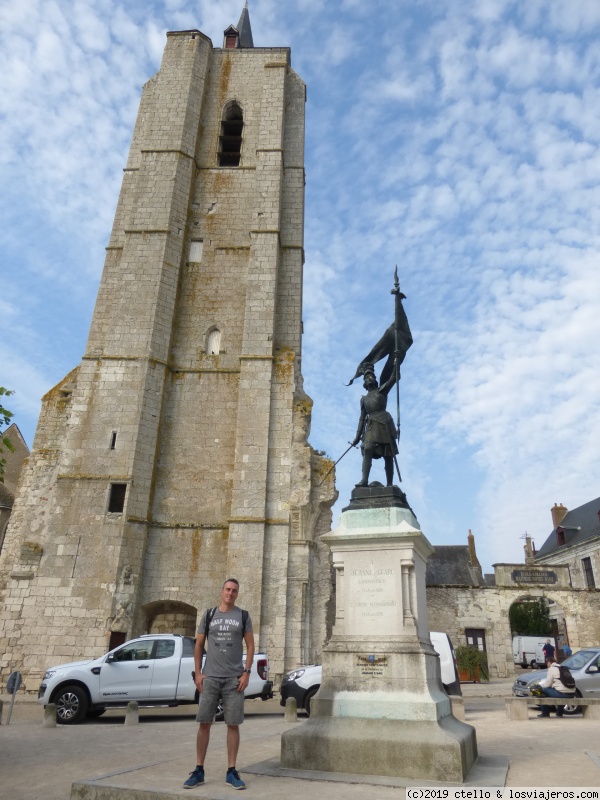 DÍA 11. ORLÉANS- BEUGENCY-SULLY SUR LOIRE - REGRESO A FRANCIA: Burdeos, Bretaña, Angers, Puy du Fou, Orléans y mucho más (3)