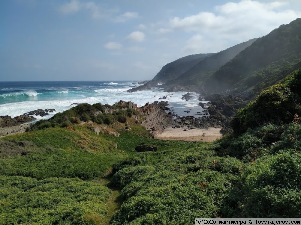 Parque Nacional de Tsitsikamma, en la Garden Route de Sudáfrica
Parque Nacional de Tsitsikamma, en la Garden Route de Sudáfrica
