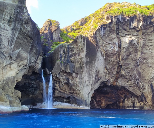 Costa de Flores - Azores
En la costa de la isla de Flores abundan las cascadas y las cuevas
