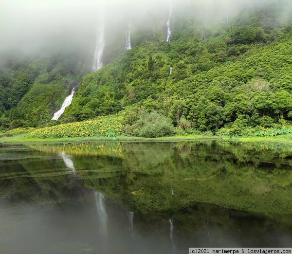 Isla de Flores, Azores
Cascadas en la niebla. Poço da Ribeira do Ferreiro
