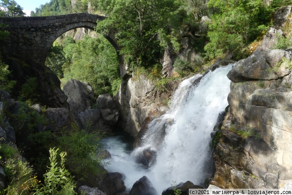 Ponte da Misarela
El Puente de Misarela o Puente del Diablo cruza el río Rabagão, en el norte de Portugal. Es protagonista de numerosas leyendas.
