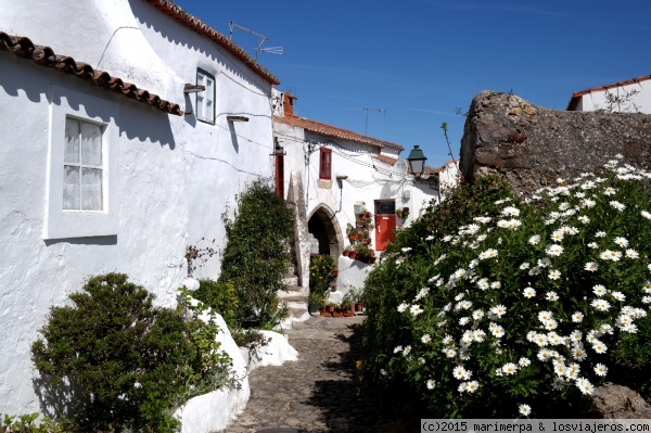 Burgo medieval de Castelo de Vide
Las estrechas calles aledañas al castillo medieval de Castelo de Vide, en el Alentejo
