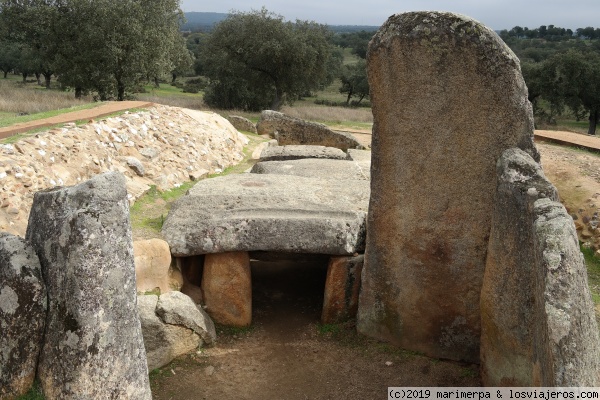 Dolmen de Lácara
Dolmen de Lácara, en Badajoz
