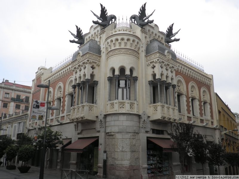 Foro de Ceuta A Tetuan en Marruecos, Túnez y Norte de Africa: Casa de los dragones - Ceuta