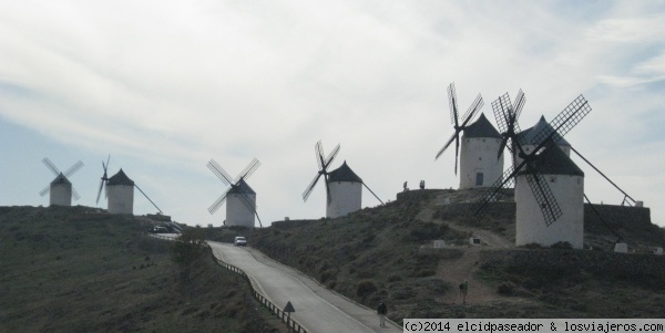 Molinos de viento
Estos molinos estan situados en Consuegra, Toledo
