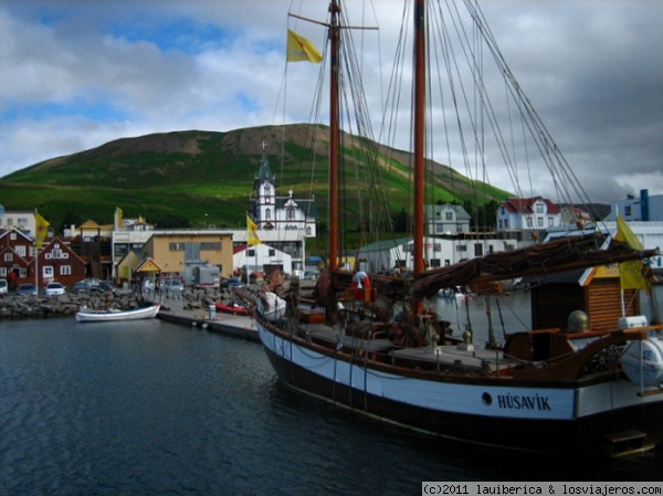 Puerto de Húsavik
Desde este pueblecito islandés se hacen incursiones al mar del Norte para hacer avistamiento de ballenas.
