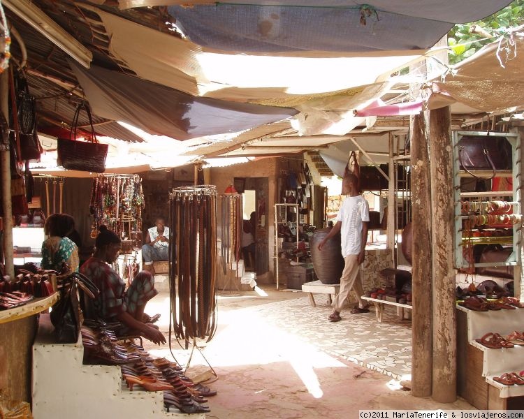 DAKAR Y TOUBA