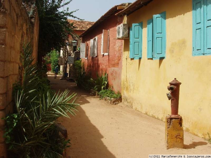 Foro de Ziguinchor: Senegal - Isla de Gorée - Preciosas calles!