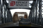Senegal - Puente Faidherbe para llegar a Saint Louis en plena restauración.