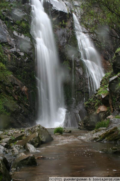 Fervenzas do Toxa
Salto de agua en el río Toxa cerca de Lalín
