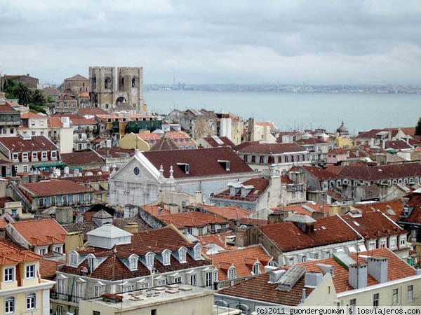 Tejados de Lisboa
Vista de los tejados desde el elevador de Santa Justa
