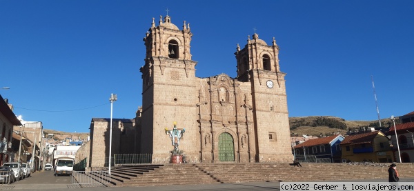 Catedral de Puno
Catedral y plaza de armas de Puno
