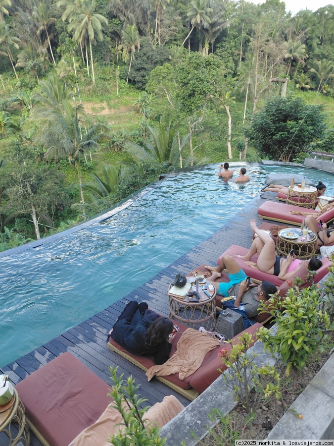 Viaje BALI-DUBAI Agosto-Septiembre 2025 - Blogs de Indonesia - DIA 3-CASCADAS-TUKAD CEPUNG-PURA KEHEM-PURA TAMAN PECAMPUHAN-TIS CAFE TERRACE (5)