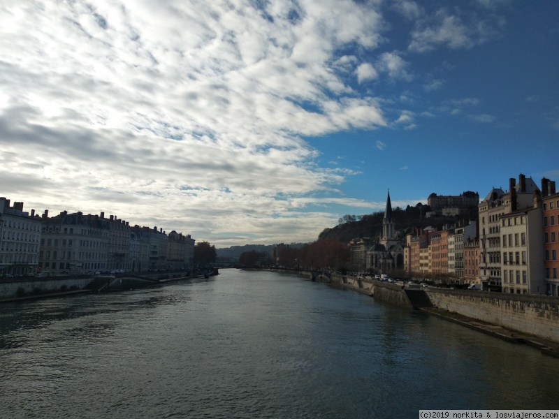 3 PARADAS EN RUTA PARA DORMIR,MONTMELO,NIMES Y BELFORT - NAVIDADES ALSACIA-SELVA NEGRA-SUIZA EN COCHE DESDE MADRID 2018 (5)