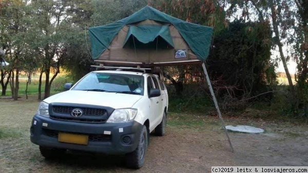 Nuestro Toyota Hilux
Nuestra casa para las próximas 4 semanas
