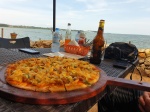 Pizza en Lago Victoria, Entebbe